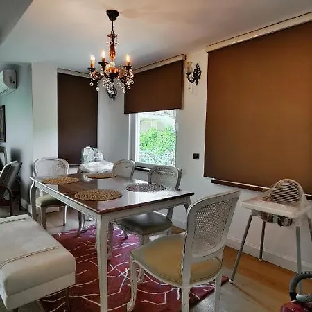 Villa Atlas
