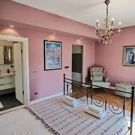 Villa Atlas