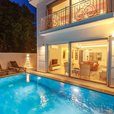 Atlas フェティエ